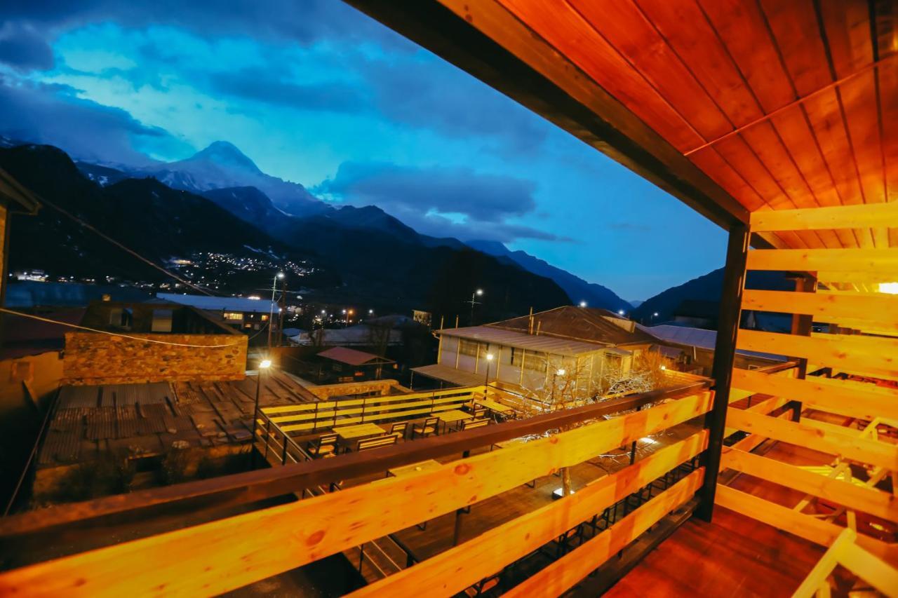 Wooden Hotel Kazbegi المظهر الخارجي الصورة